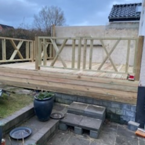 Træterrasse på Fyn