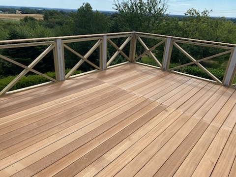 Ny træterrasse i Odense